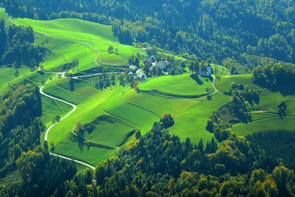 Apartments Cvetje V Jeseni Skofja Loka Luaran gambar